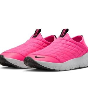 Nike ACG Pink Quilted Slip-On Shoes